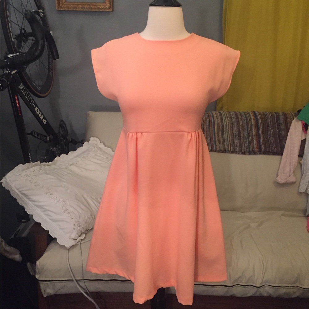 Excellent Condition Baby Doll Dress